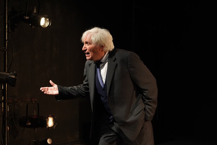 Jack Klaff in KAFKA