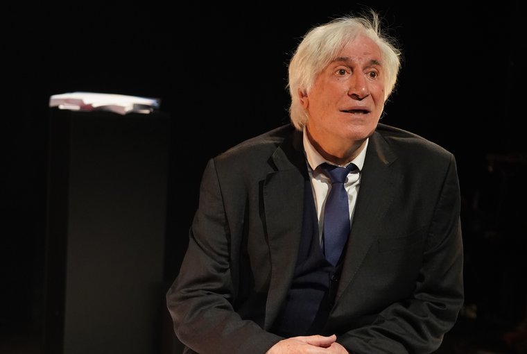 Jack Klaff in KAFKA