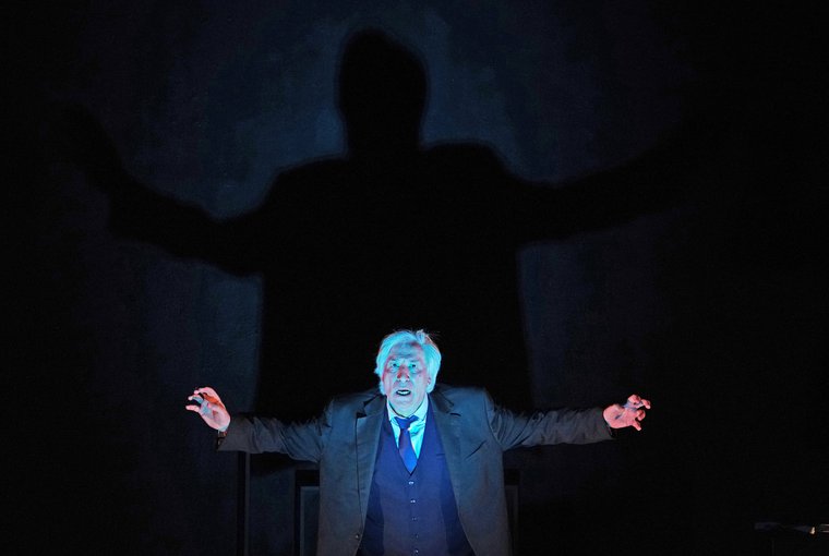 Jack Klaff in KAFKA