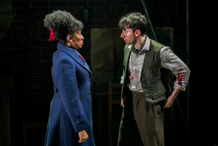Lizzy-Rose Esin Kelly and Isaac Gryn in CABLE STREET