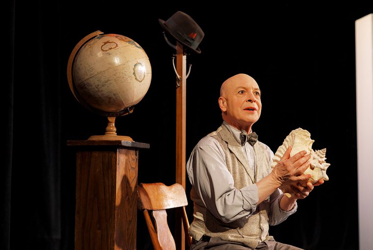 Mark Jaster in JUXTAPOSE